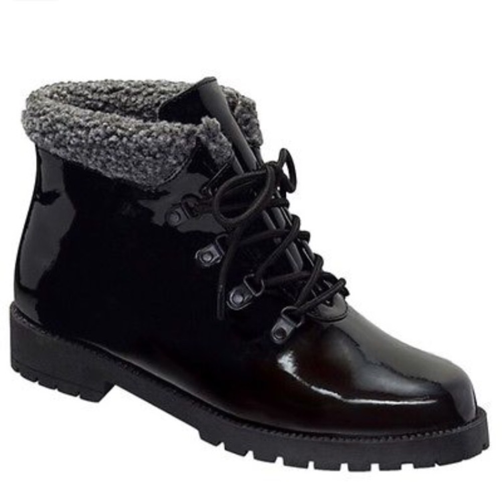 Comfort View Black Boots